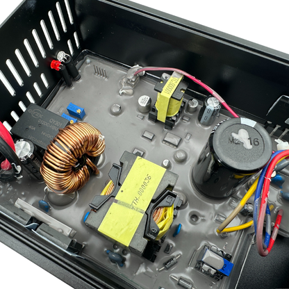 SSC-30A LiFePo4 Batterieladegerät 0%PV